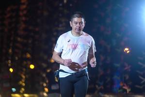 BIB: 752
                            <button type="button" onclick="openModal(18287135)" class="btn btn-primary btn-sm float-right btn-popup" data-toggle="modal" data-target=".modal-high-quality">
                        <i class="fas fa-shopping-cart"></i> Add to Cart
                    </button>
                                            <button type="button" onclick="isThisMe(18287135, true)" class="btn btn-success btn-sm float-right btn-popup btn-isme hidden" data-toggle="tooltip" data-placement="bottom" title="นี่คือรูปของคุณใช่ไหม คลิกที่นี่เพื่อเอาเข้าอัลบั้ม">
                        <i class="fas fa-plus"></i> Add to album
                    </button>
                    <button type="button" onclick="isThisMe(18287135, false)" class="btn btn-warning btn-sm float-right btn-popup btn-isnotme hidden">
                        <i class="fas fa-ban"></i> Remove from album
                    </button>